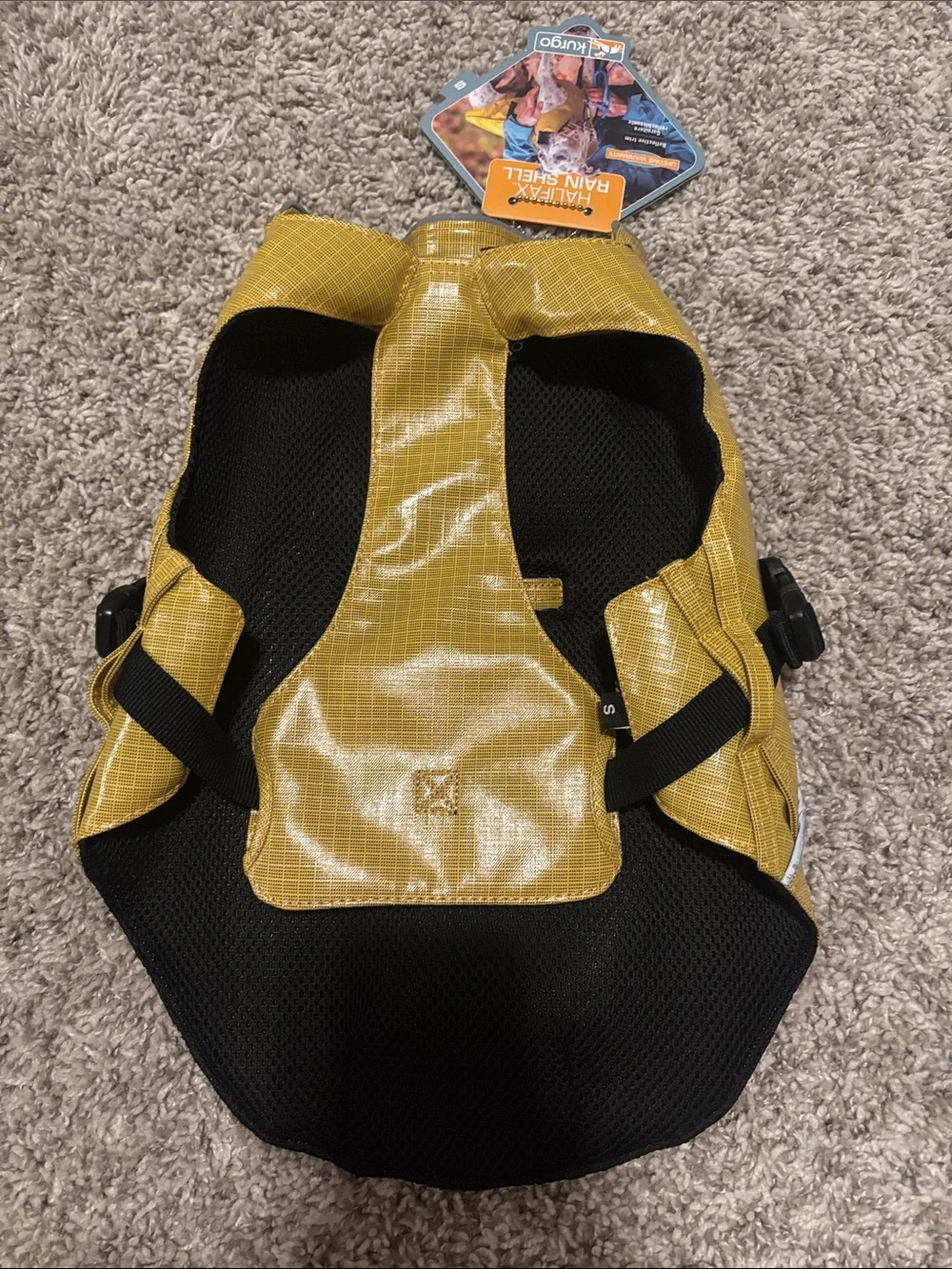 NWT Kurgo Halifax Rain Shell Dog Jacket Small